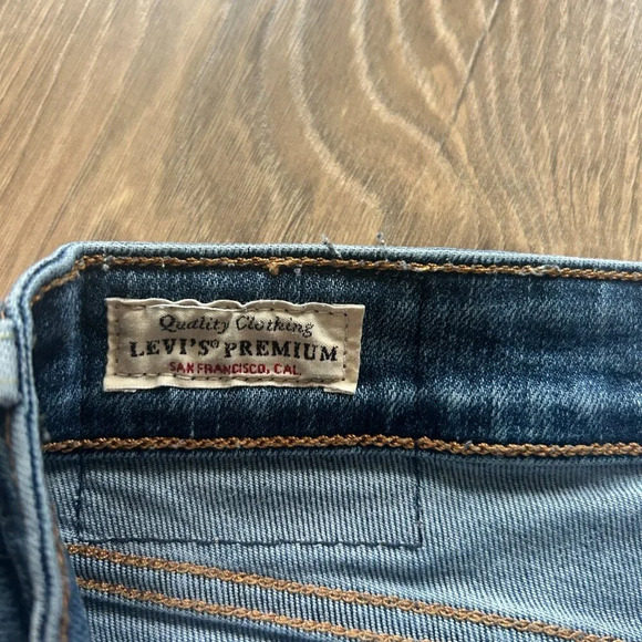 levis 526 flare jeans - Picture 3 of 7